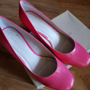 BCBGENERATION Heels size 9